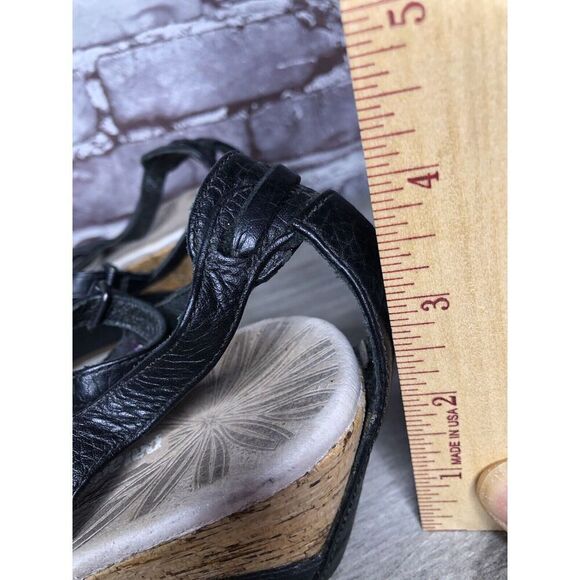 Patagonia Black Leather Ankle Strap Cork Wedge Sandals Women’s Sz 6.5M US/37EU - Picture 10 of 16